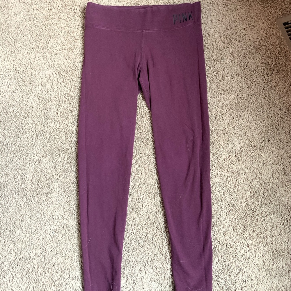 Victoria Secret Pink, maroon leggings Size: Medium